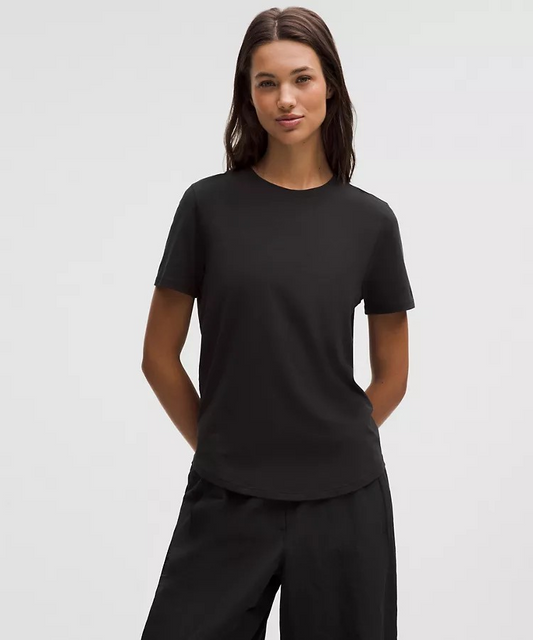 Playera Lululemon Love Crewneck — Negro