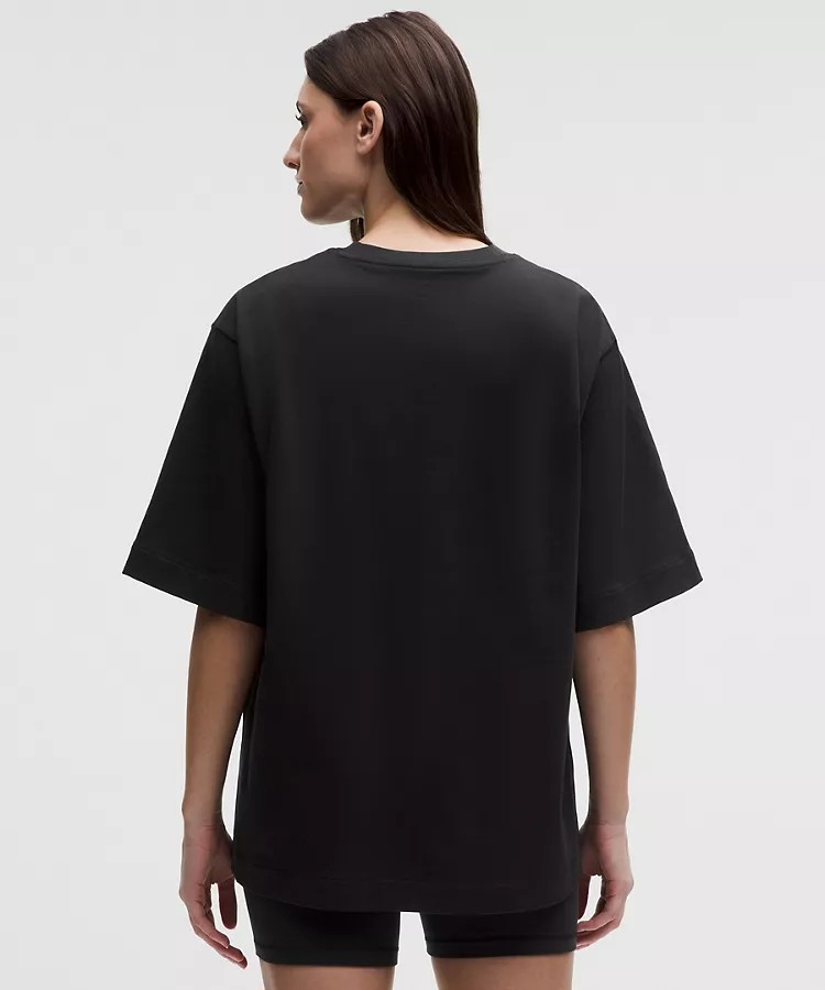 Playera Lululemon Oversized — Negra